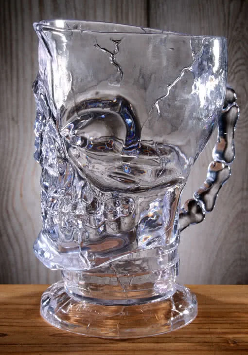 Totenkopf Pitcher Klar